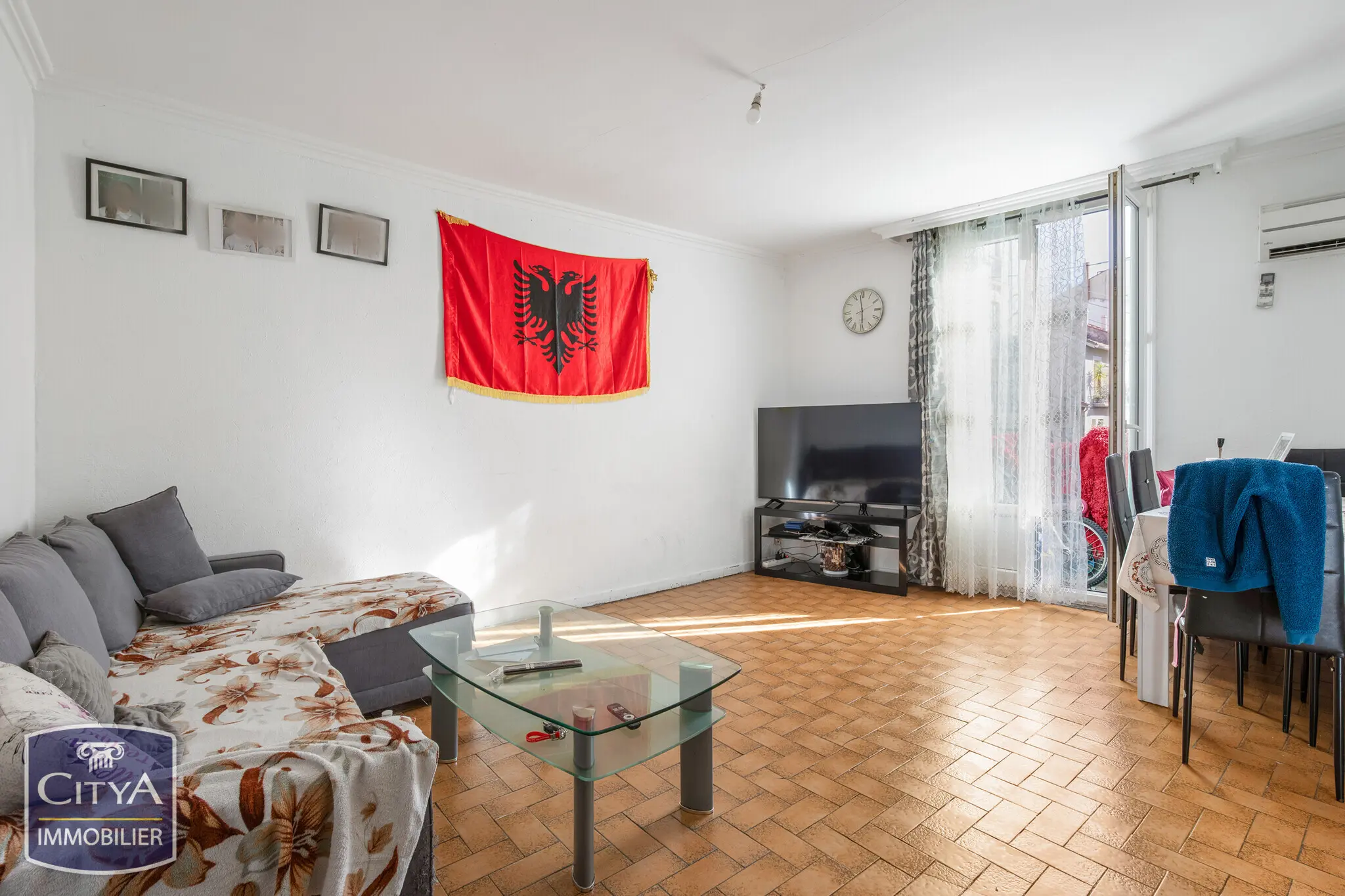 Photo 2 Immeuble 133m²