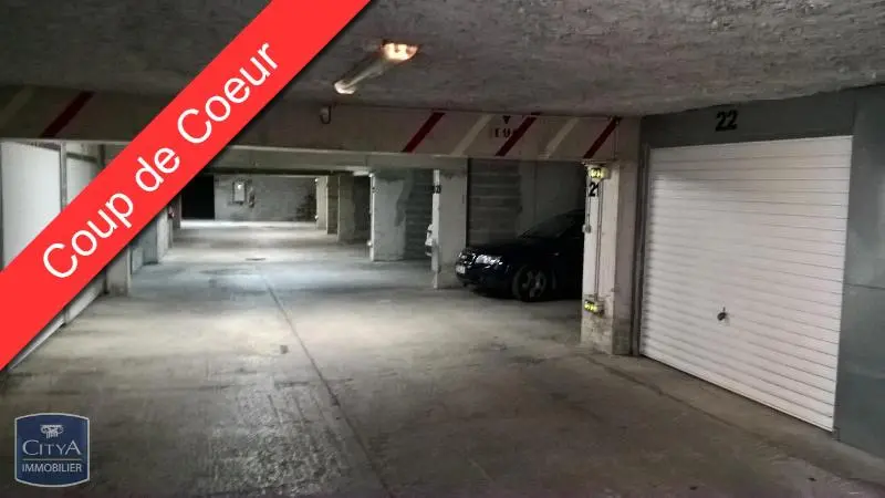 Photo 1 Parking