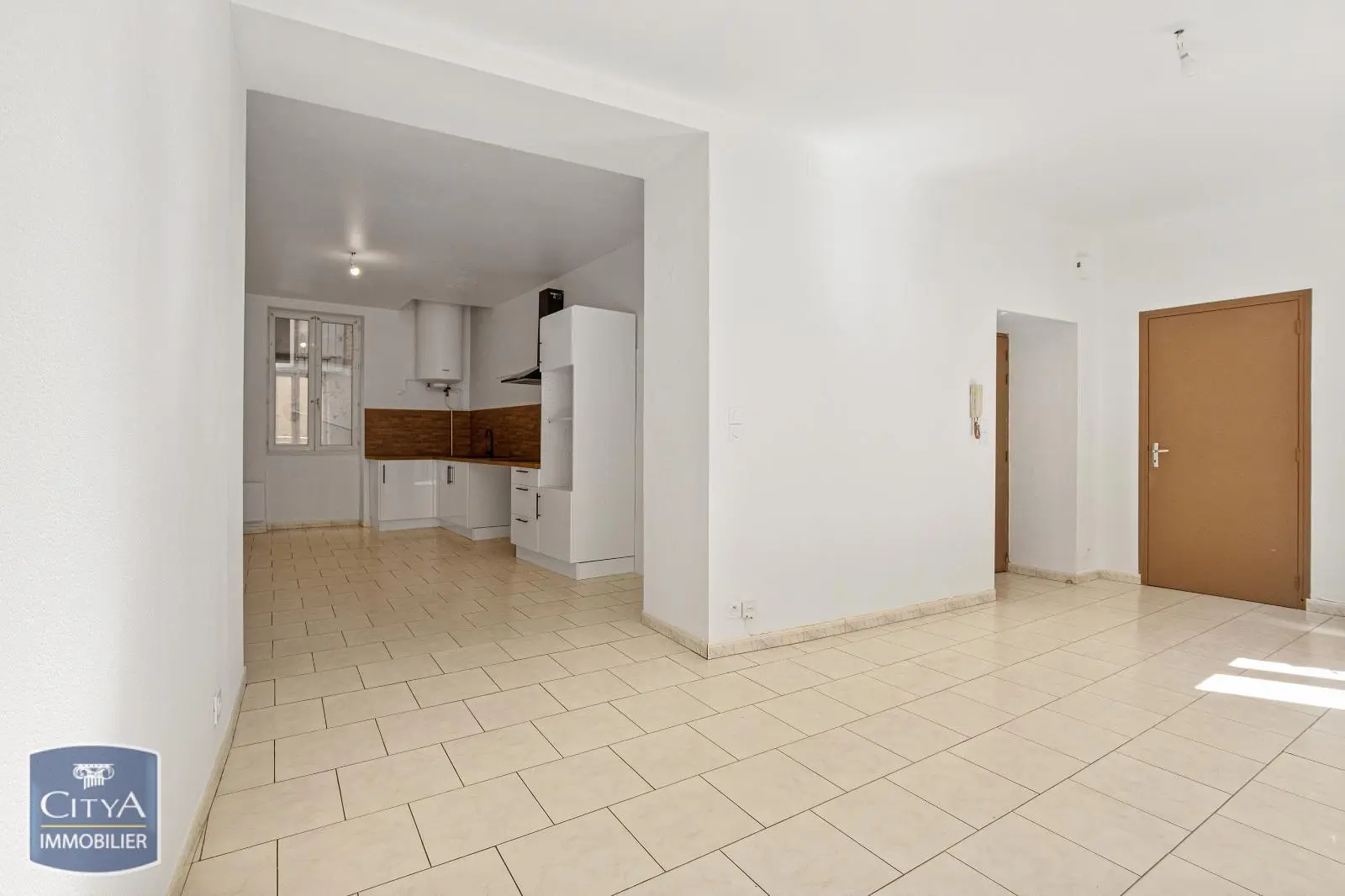 Photo 2 Appartement 3 pièces 76.83m²