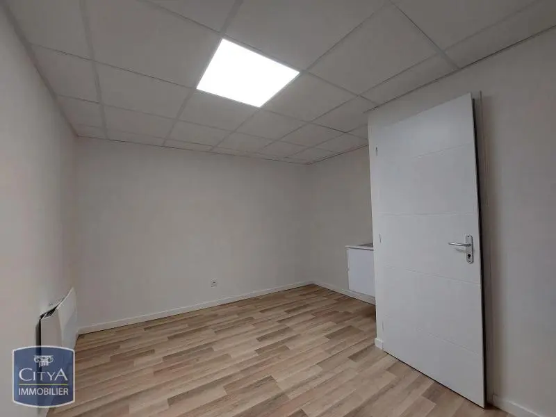Photo 3 Local Commercial 48.49m²