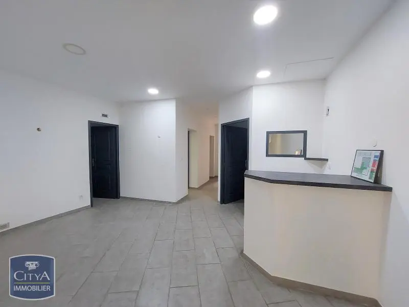 Photo du bien Local commercial 76.83m²