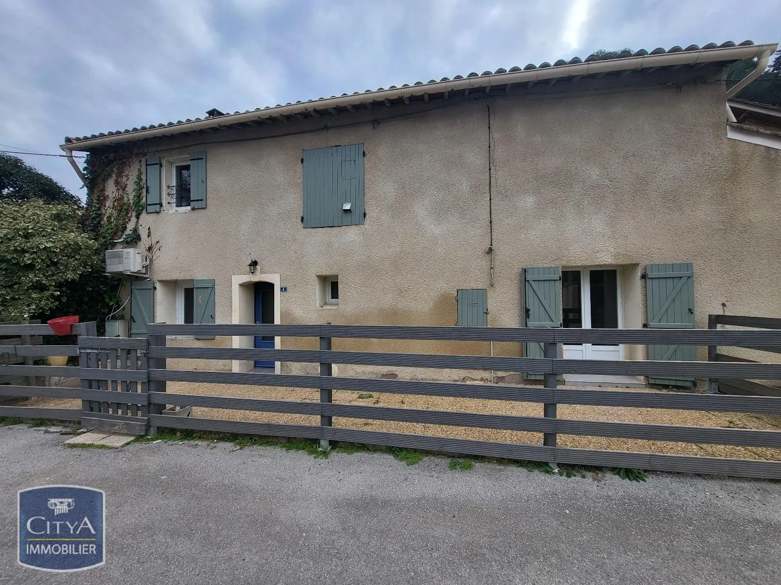 Photo 1 Maison 4 pièces 98.12m²