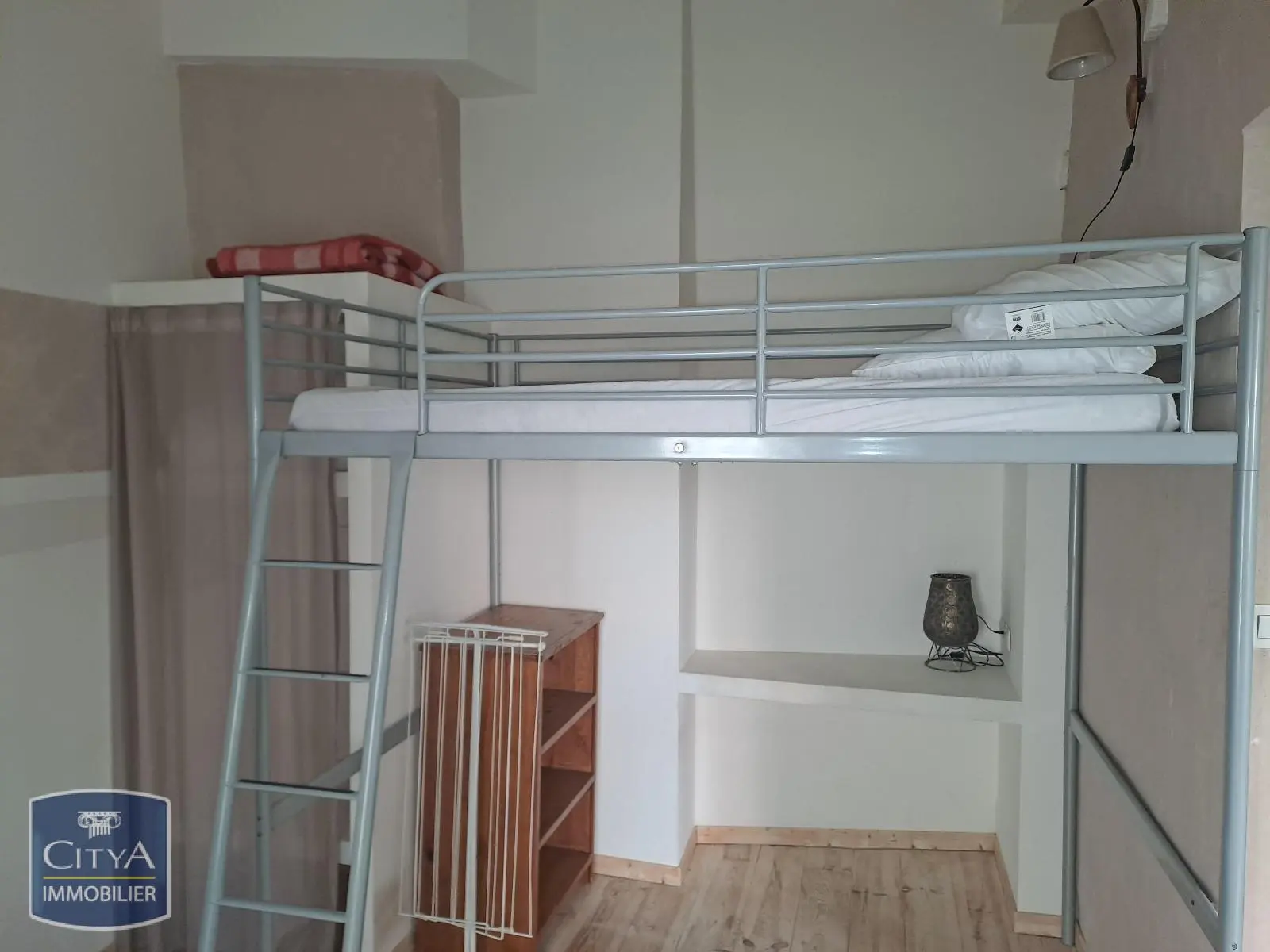 Photo 2 Appartement 1 pièce 21.77m²