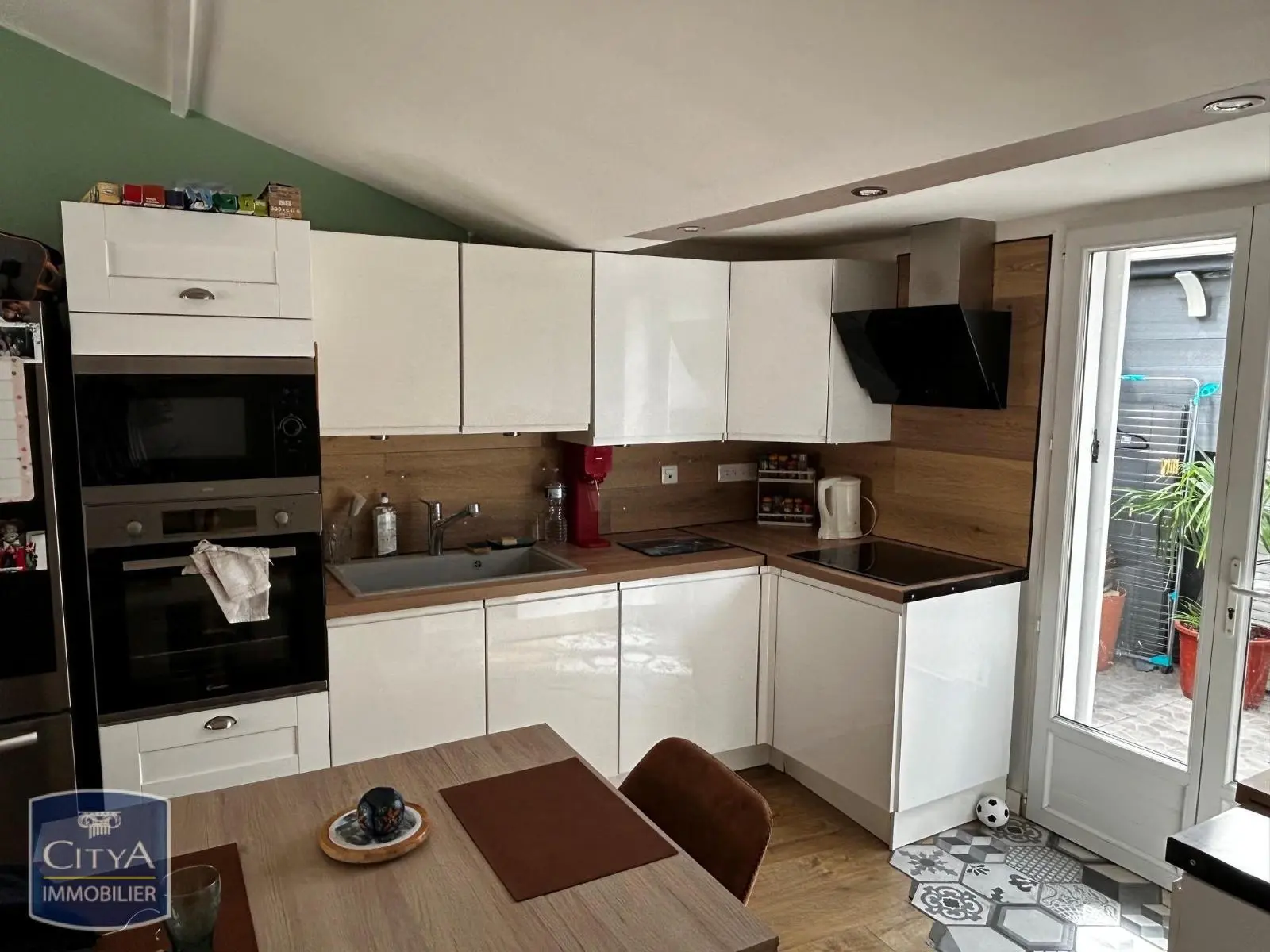 Photo 1 Maison 3 pièces 90m²