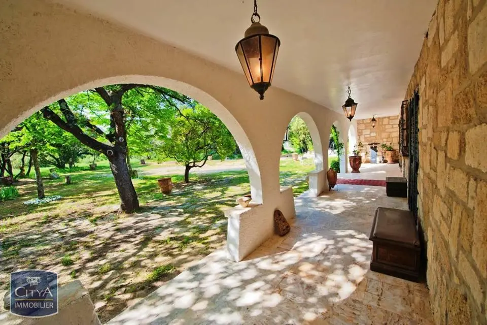 Photo 6 Maison 5 pièces 198.67m²