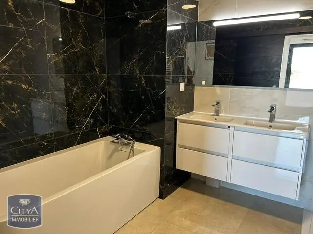 Photo 10 Appartement 3 pièces 116.45m²