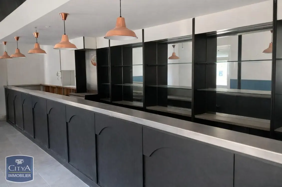 Photo 3 Local Commercial