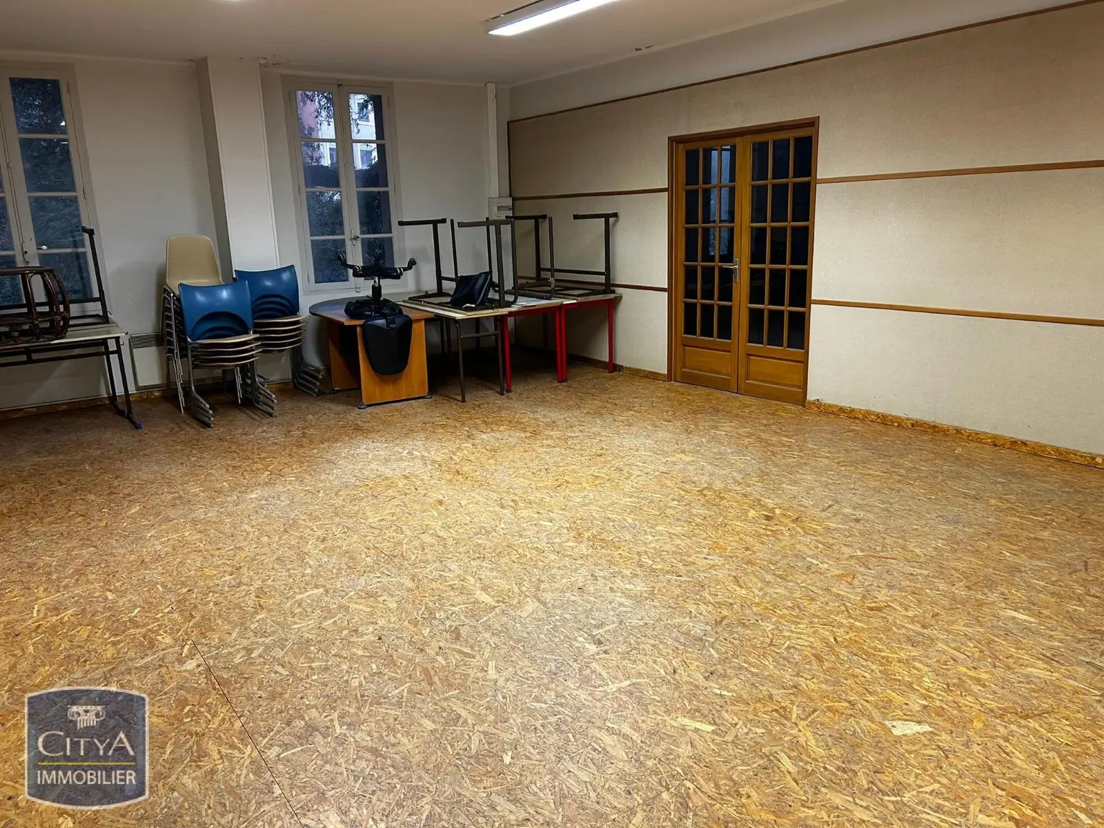 Photo 2 local professionnel Clermont-l'Hérault