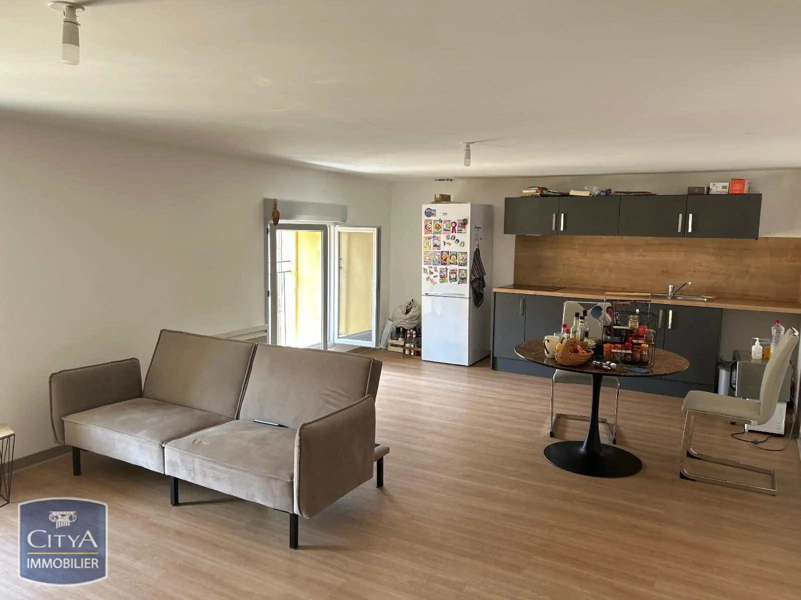 Photo 1 Appartement 3 pièces 97.59m²