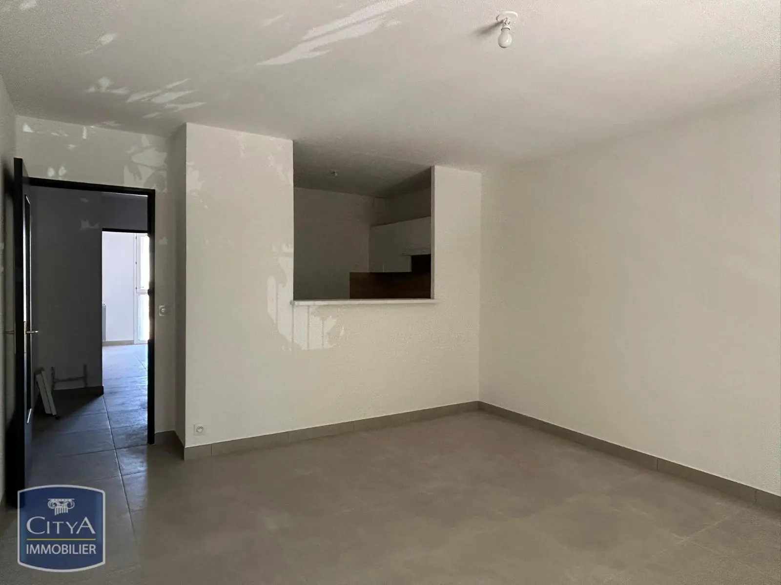 Photo 2 Appartement 2 pièces 48.28m²