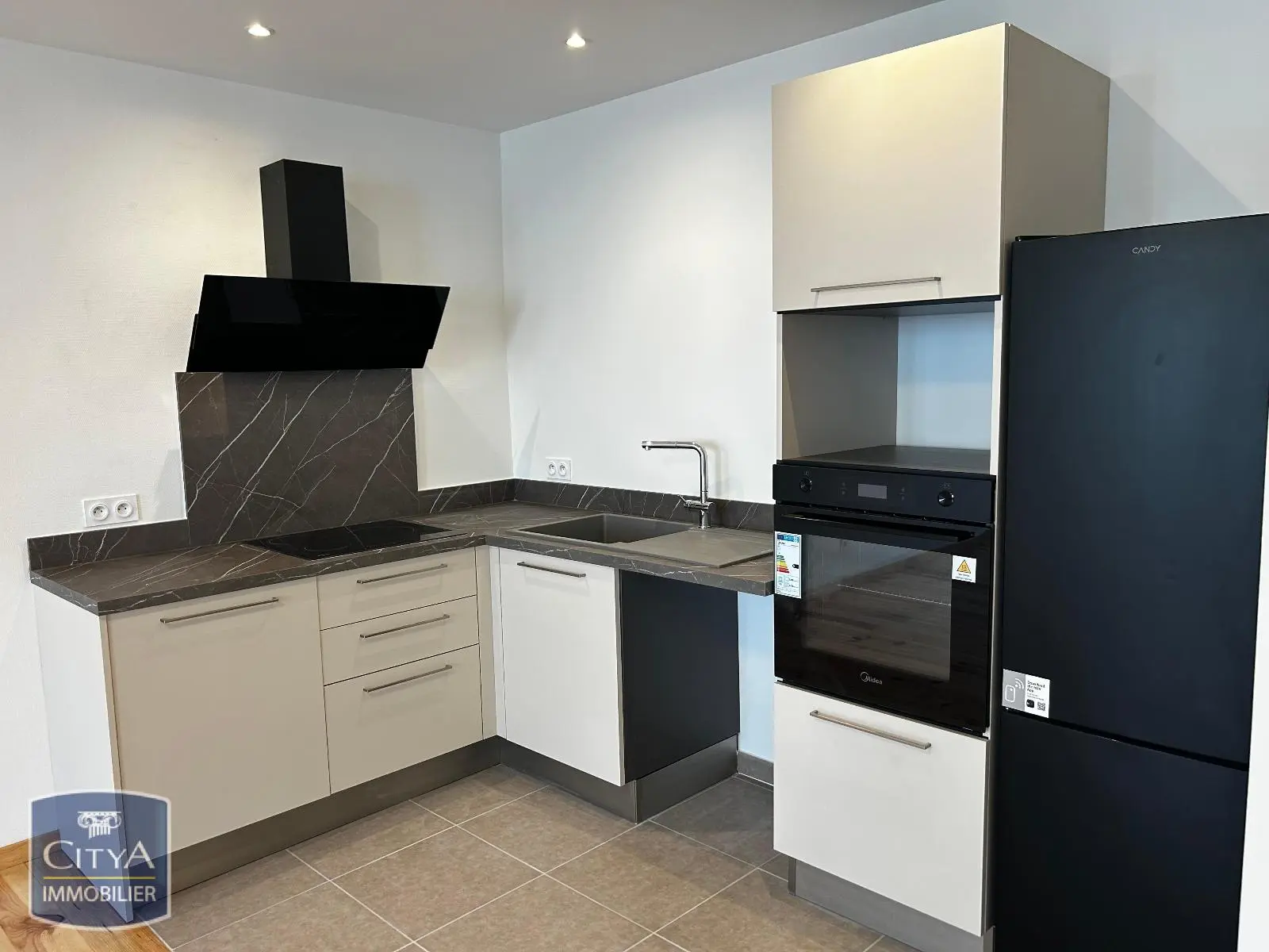 Photo 1 Appartement 2 pièces 62.79m²