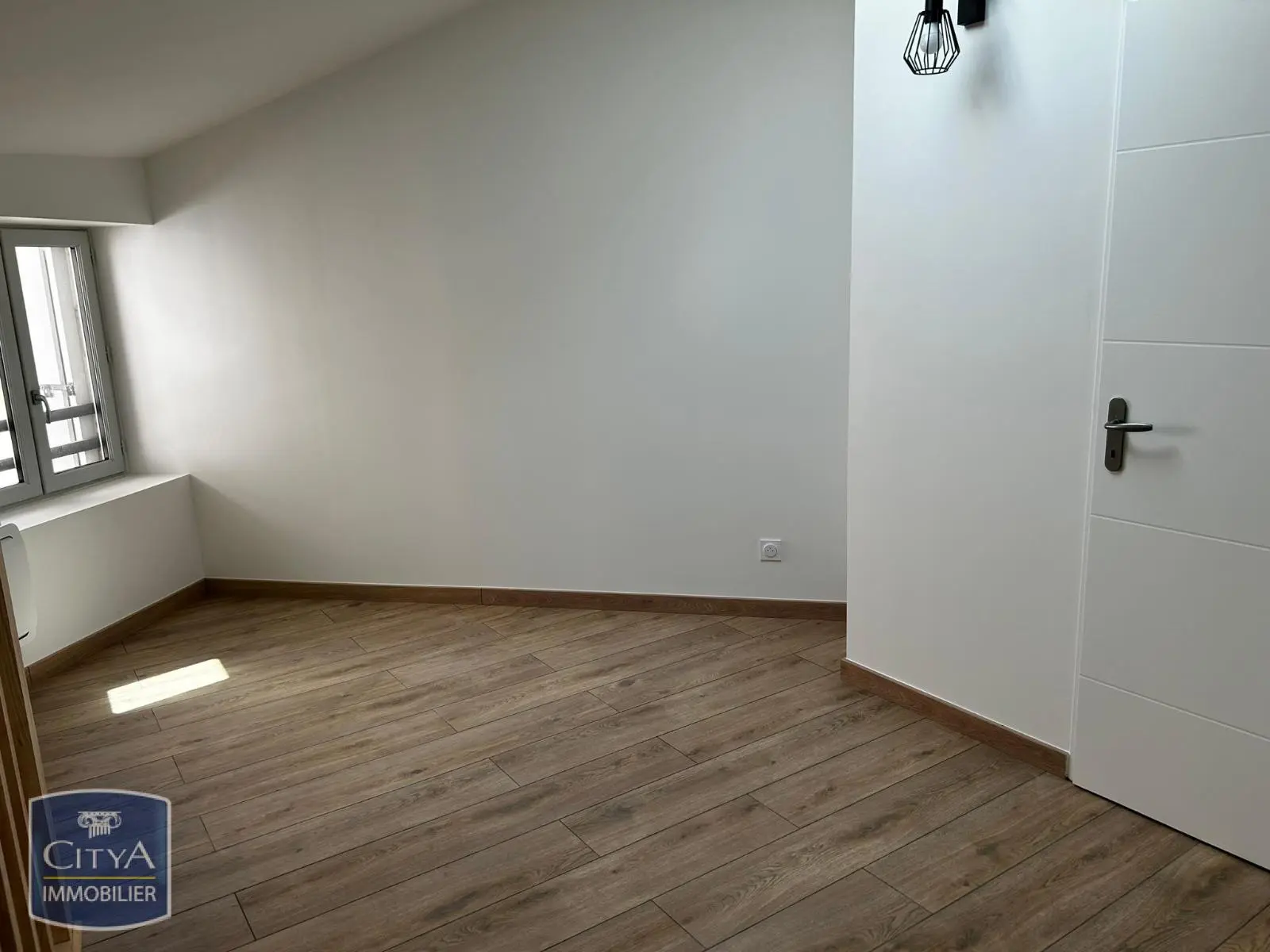 Photo 3 Appartement 1 pièce 29.4m²