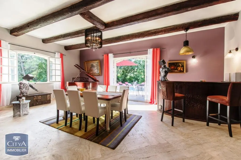 Photo 3 Maison 5 pièces 198.67m²