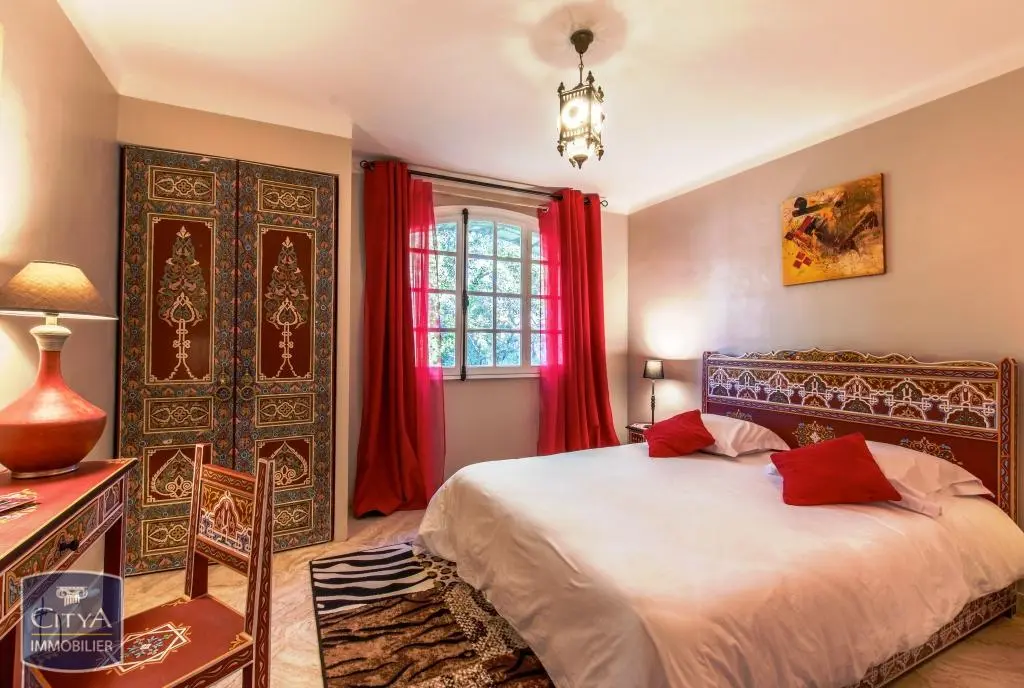 Photo 12 Maison 5 pièces 198.67m²