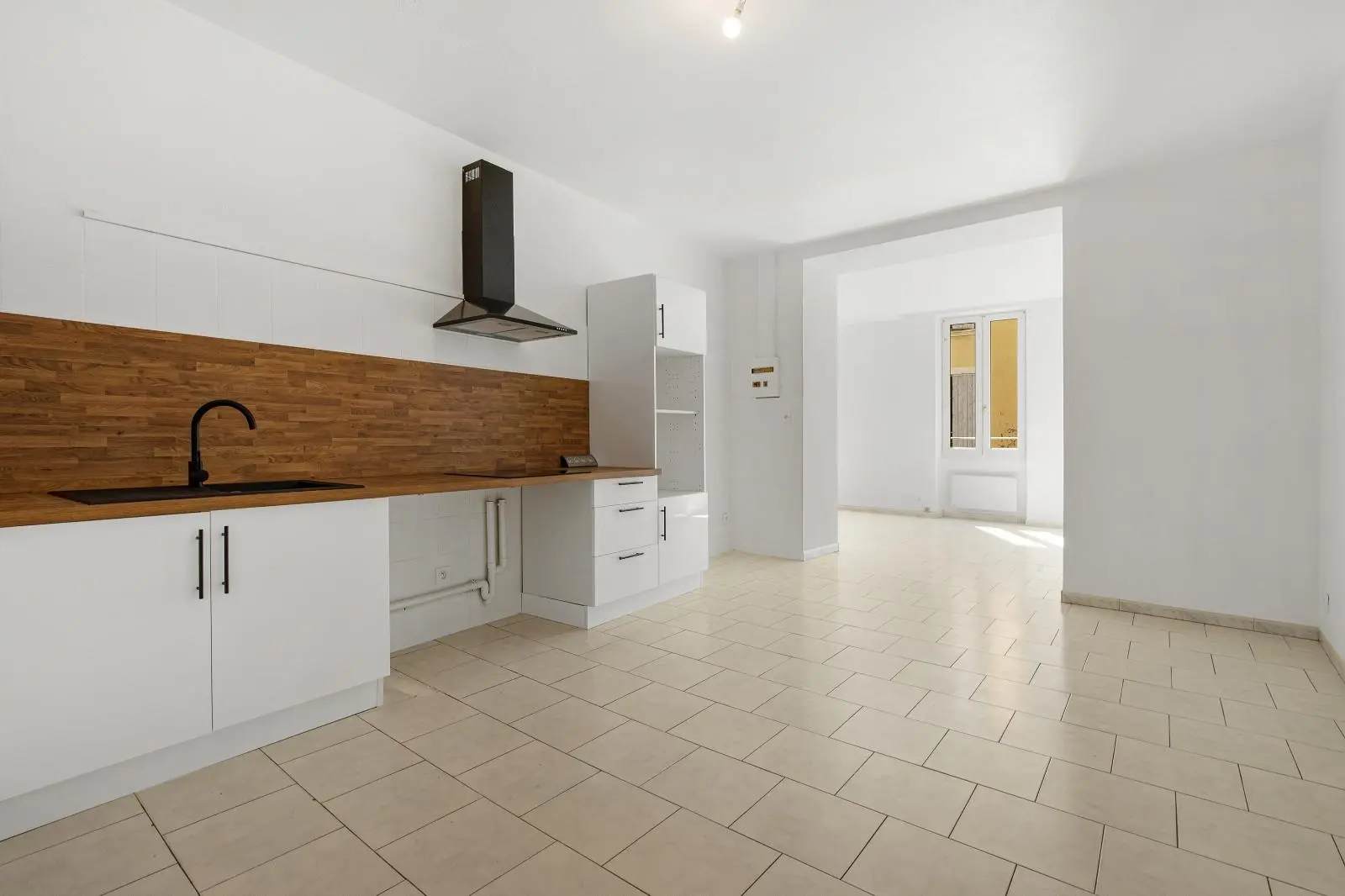Photo 1 Appartement 3 pièces 76.83m²