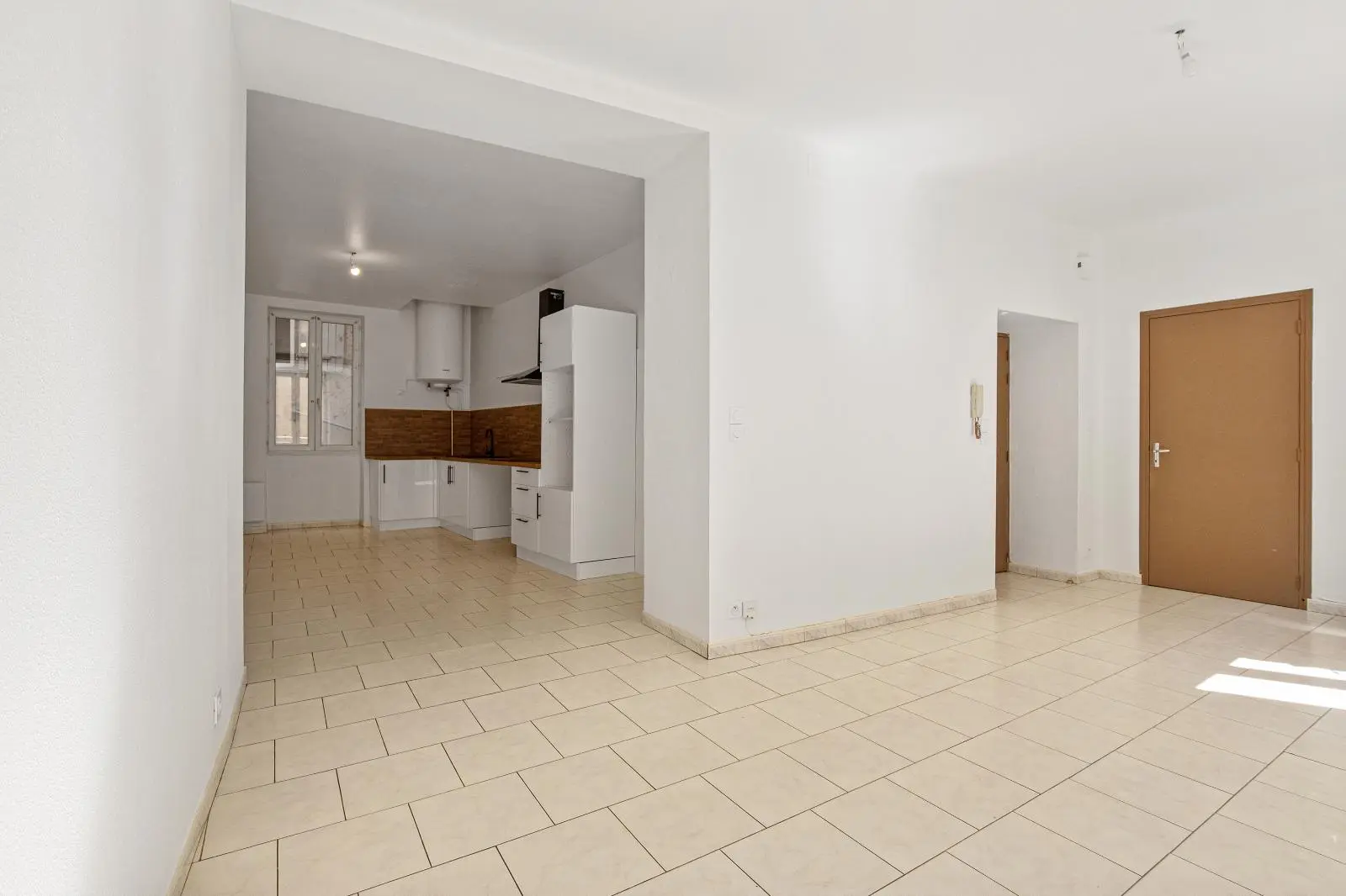 Photo 2 Appartement 3 pièces 76.83m²