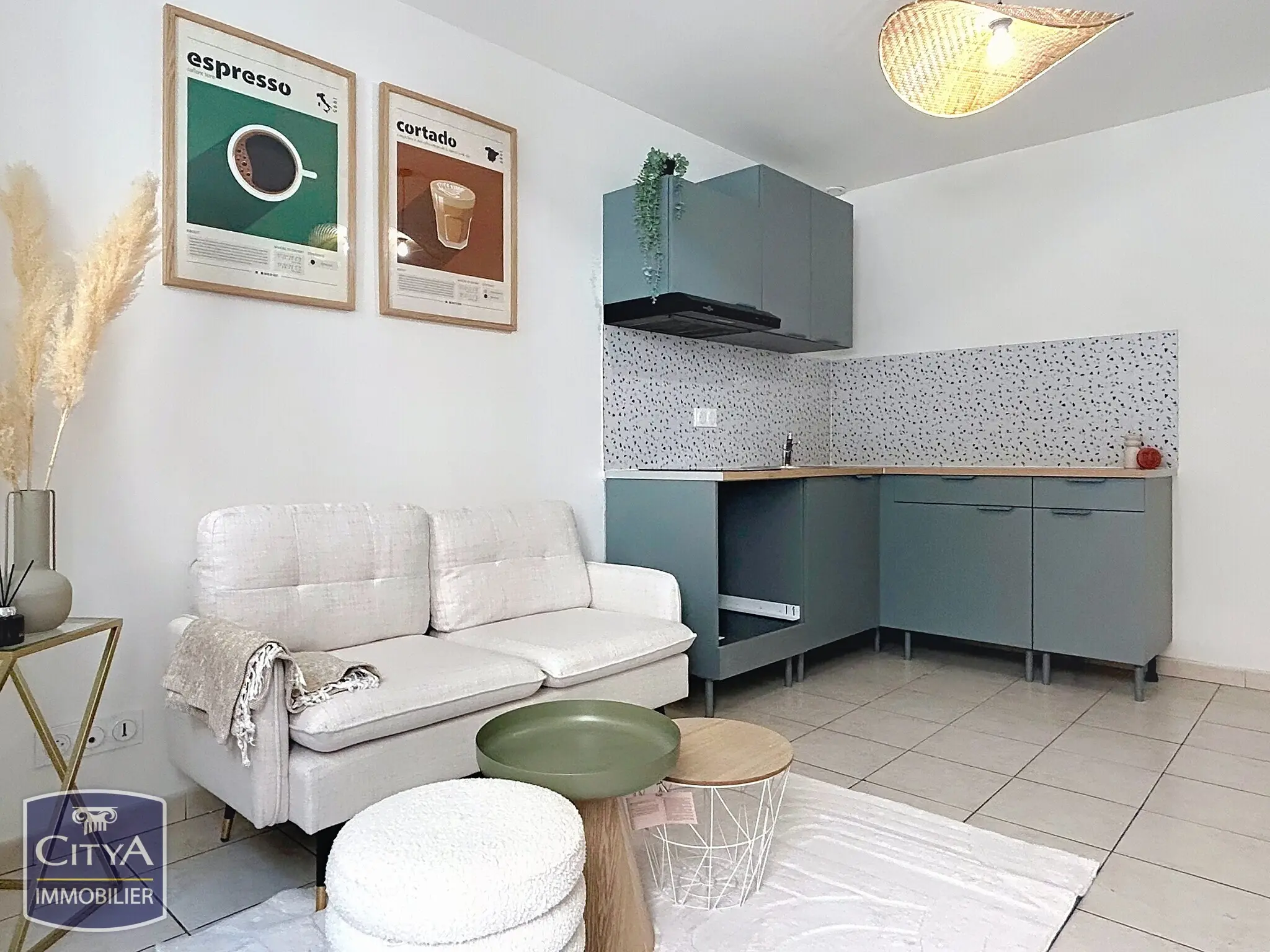 Photo 1 Appartement 1 pièce 31.27m²