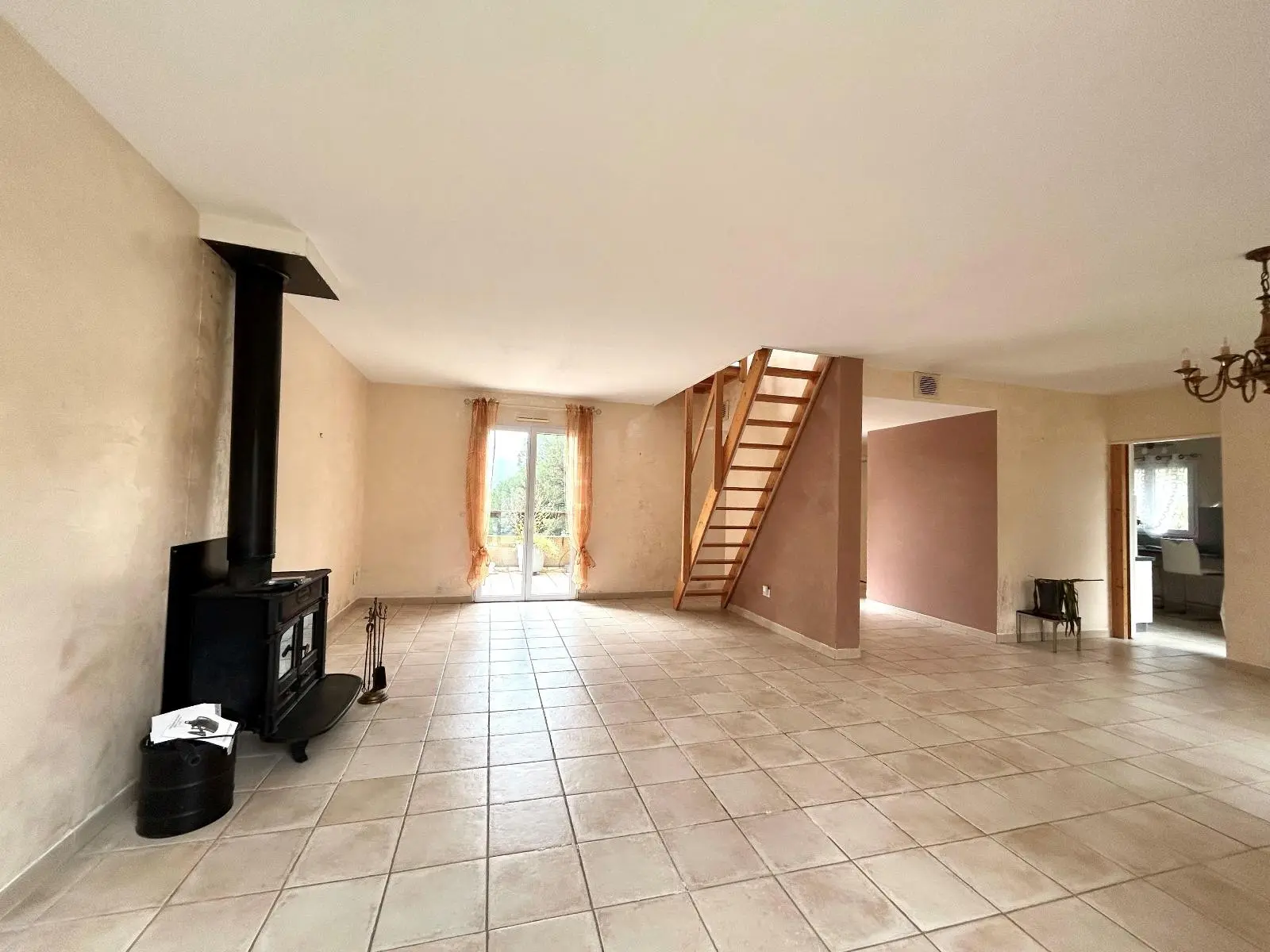 Photo 2 Maison 3 pièces 131m²