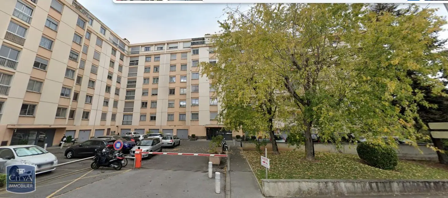 Photo 1 Appartement 1 pièce 32m²