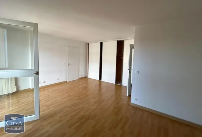 Photo 2 Appartement 2 pièces 65m²
