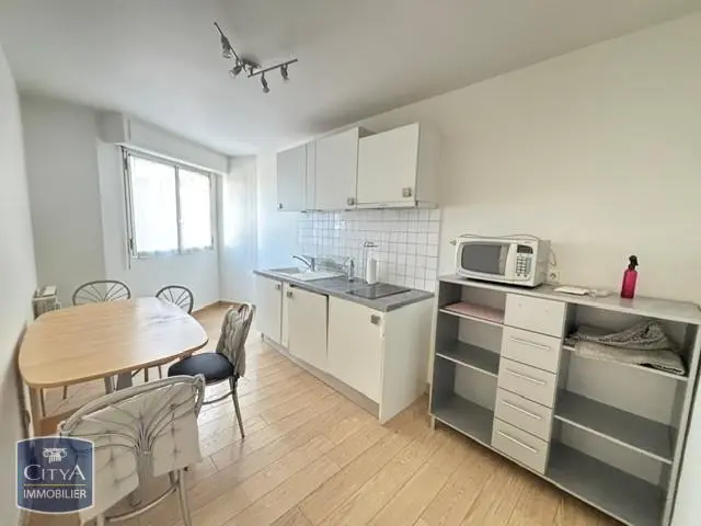 Photo 3 Appartement 1 pièce 30m²