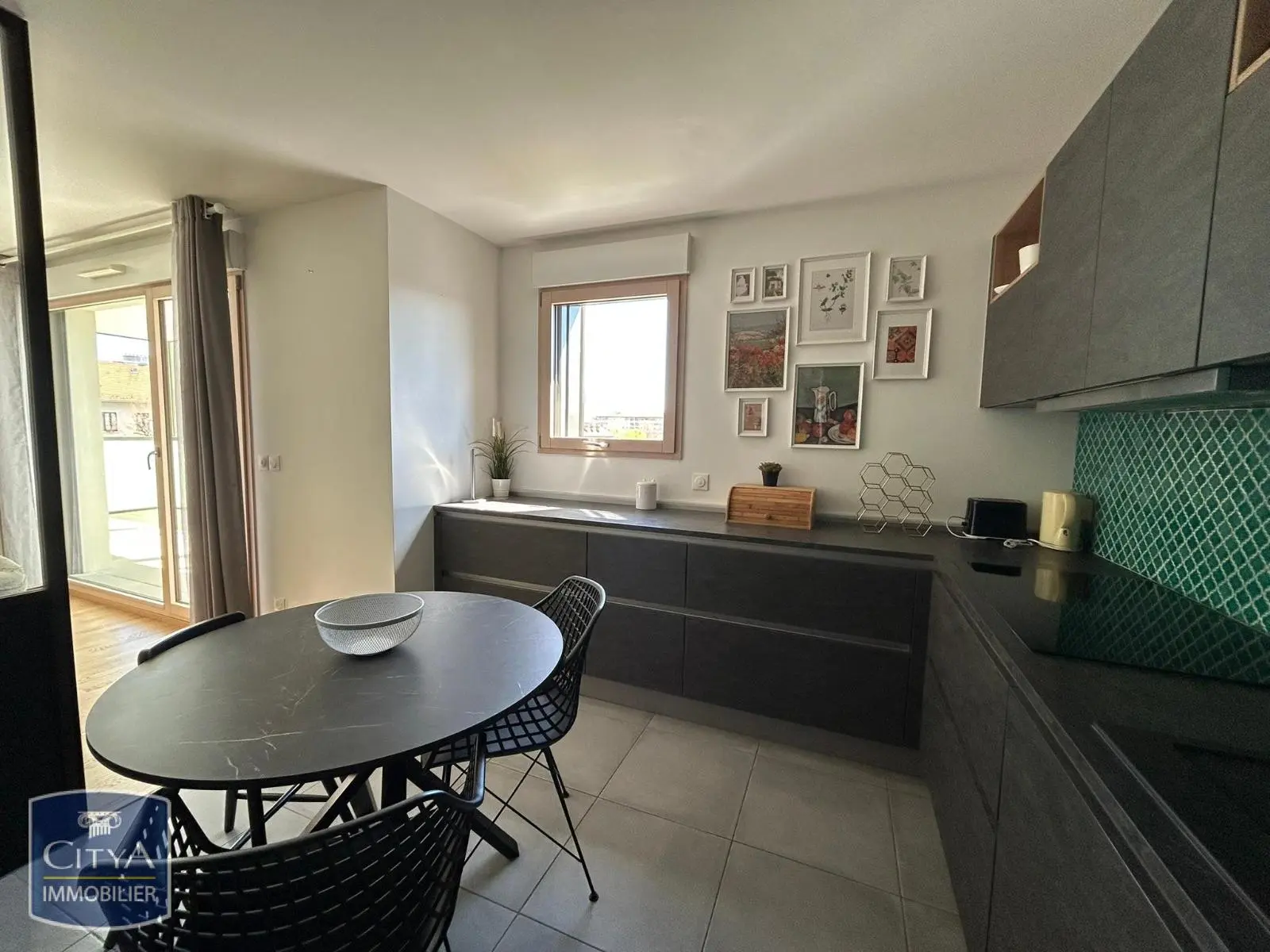 Photo 1 Appartement 4 pièces 89m²