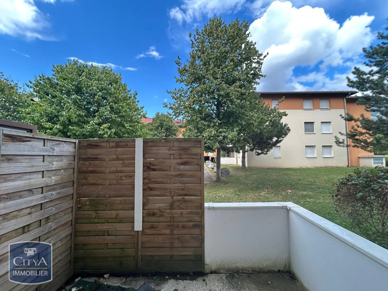 Photo 1 Appartement 1 pièce 28.06m²