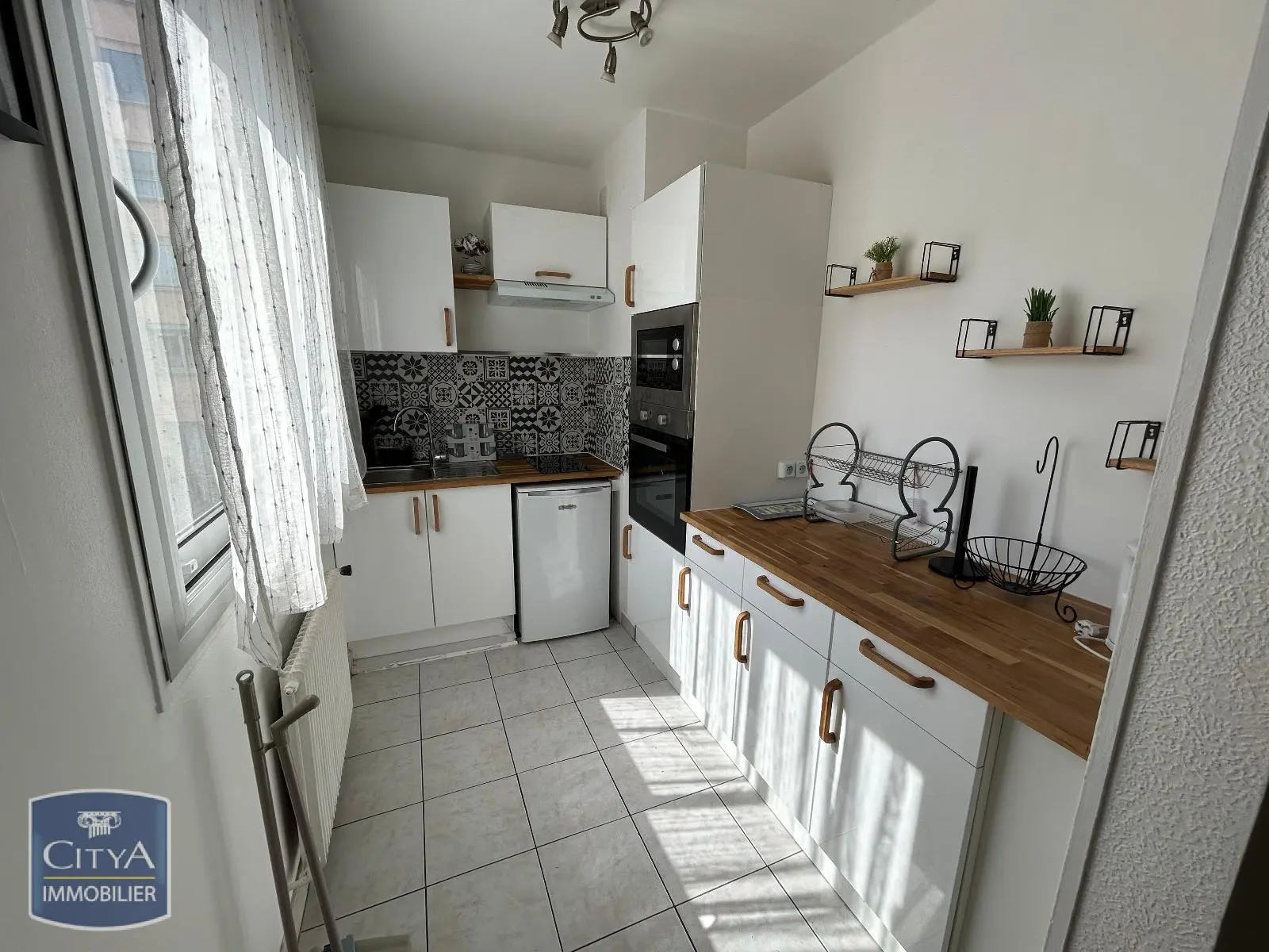 Photo 1 Appartement 1 pièce 32m²