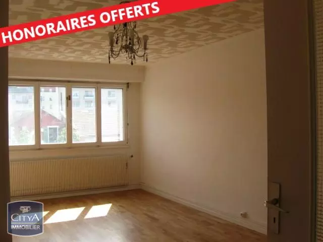 Illustration pour Appartement 3 pièces 72m² Photo Appartement 3 pièces 72m²