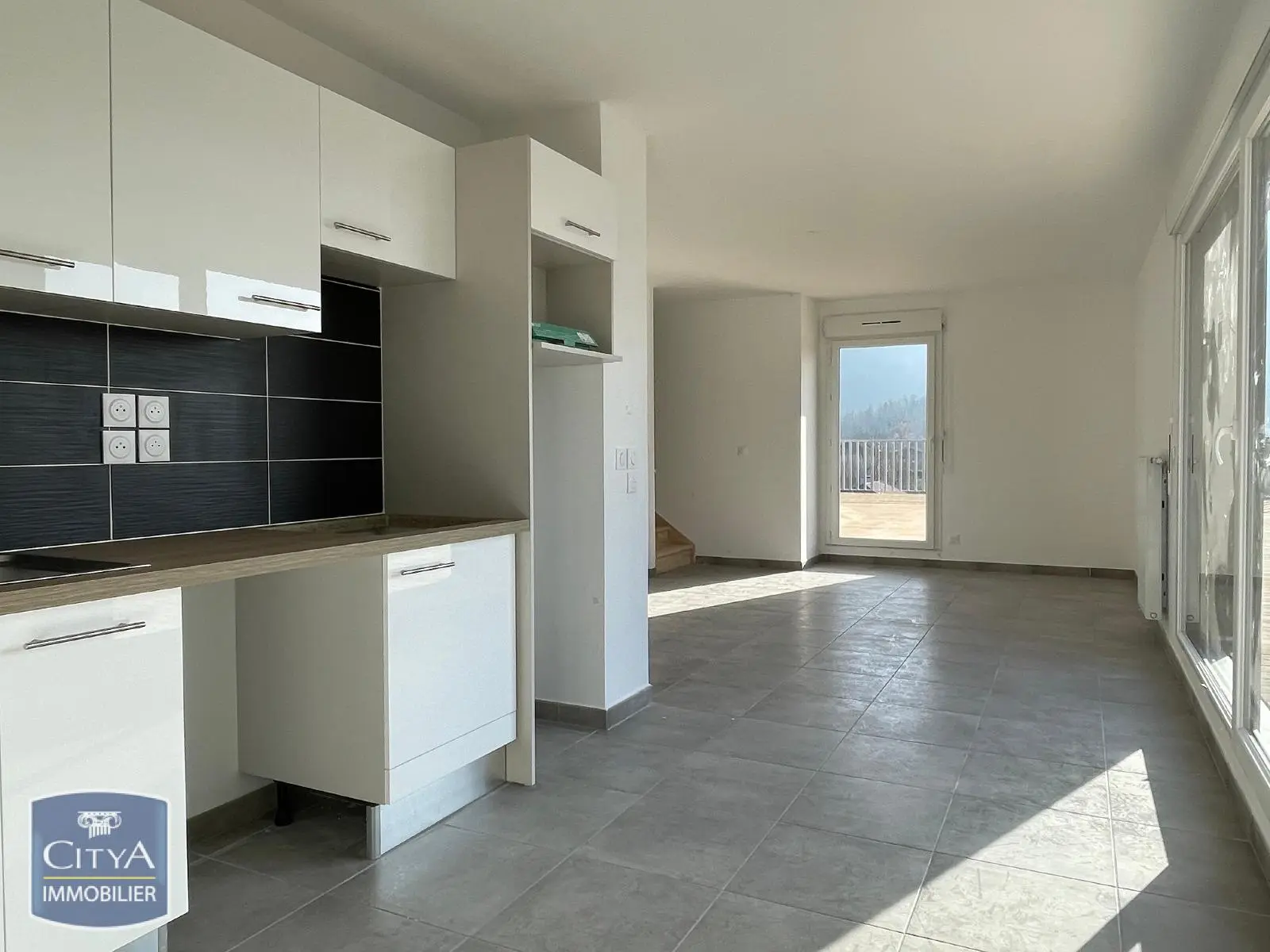 Photo 2 Appartement 3 pièces 74.74m²