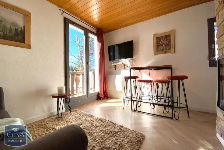 Photo 1 Appartement 1 pièce 18.39m²