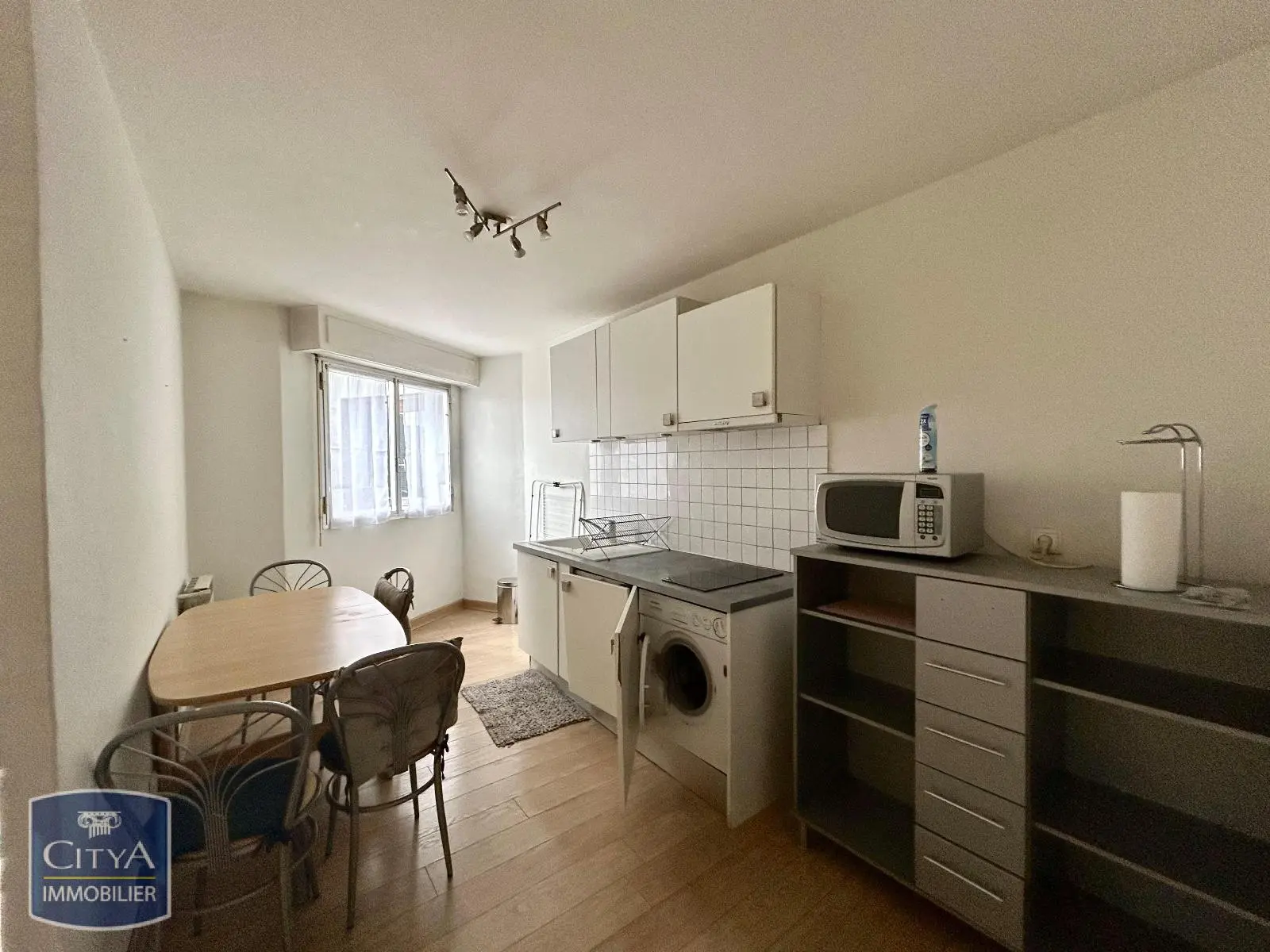 Photo 1 Appartement 1 pièce 30m²