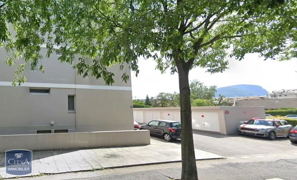 Photo 1 parking Annemasse