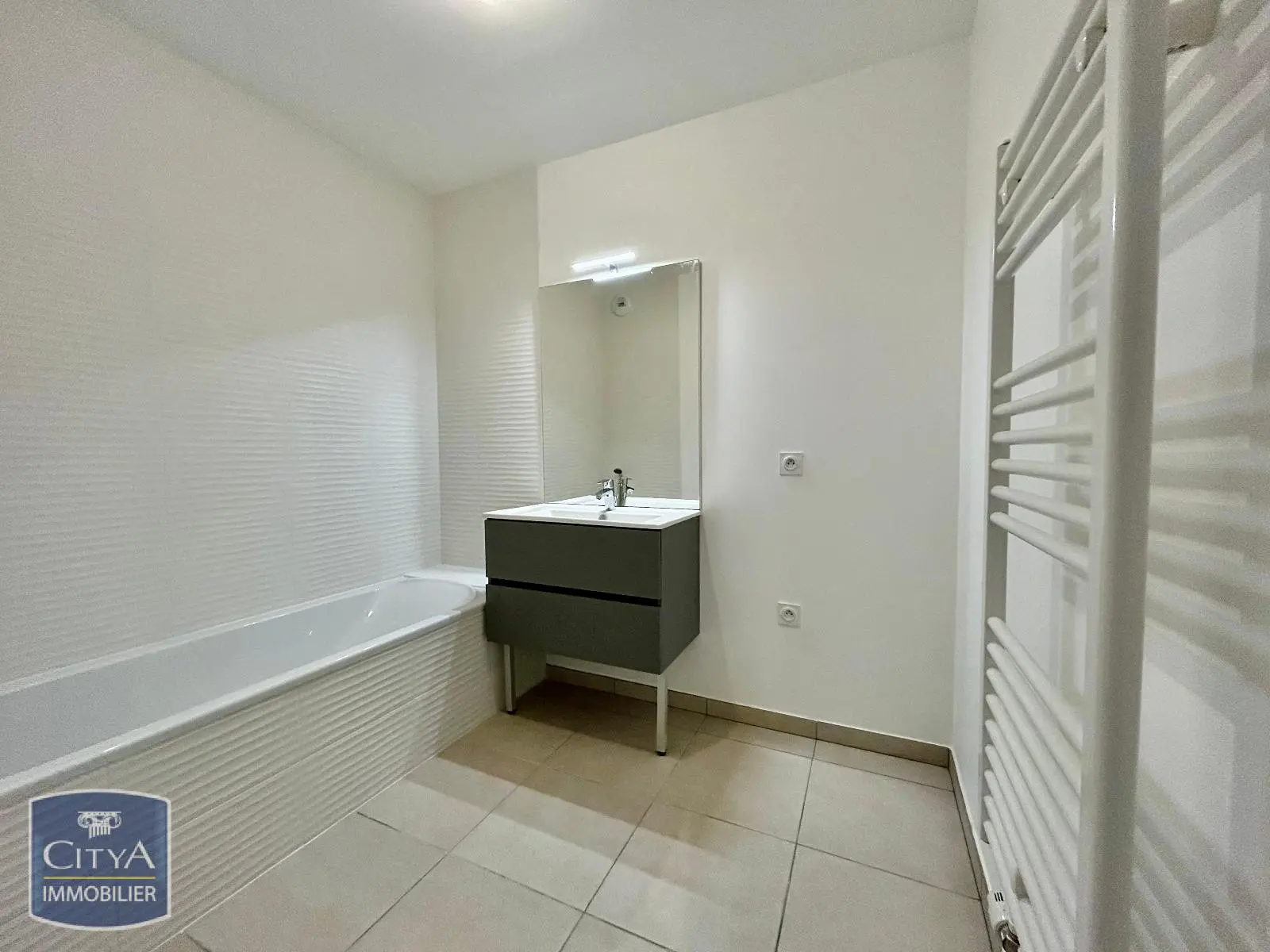 Photo 12 Appartement 3 pièces 56.06m²