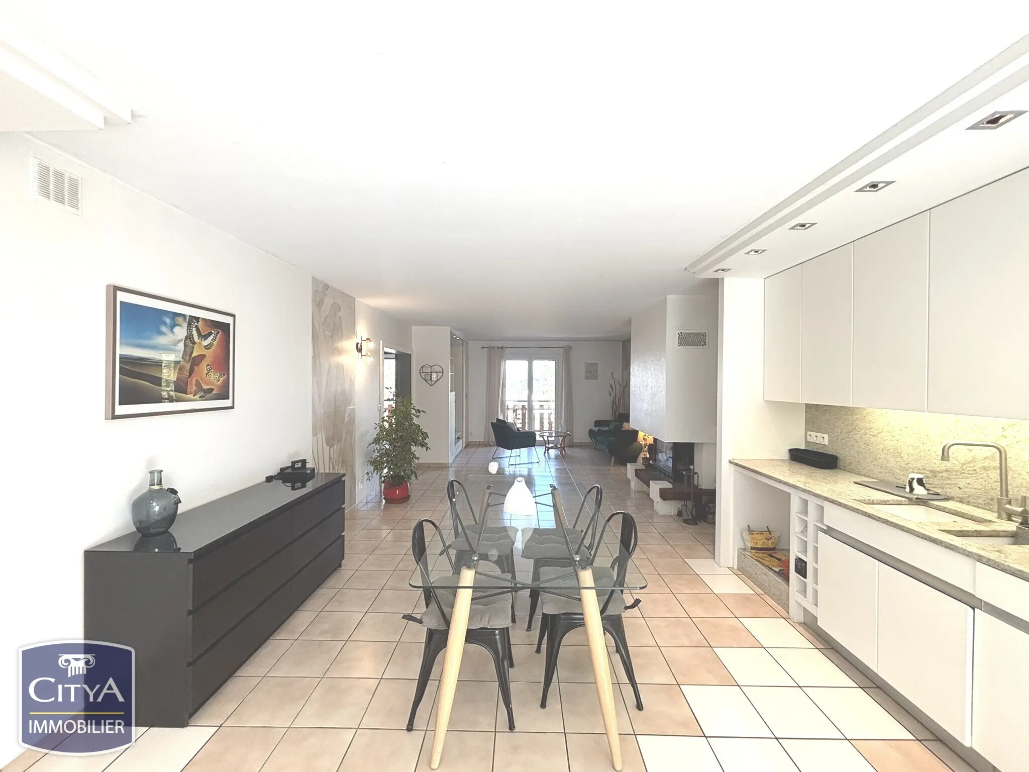 Photo 2 Appartement 3 pièces 83.28m²