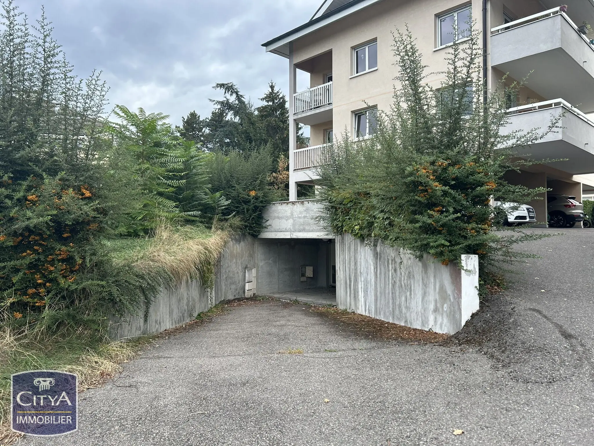 Photo 3 Parking 13m²