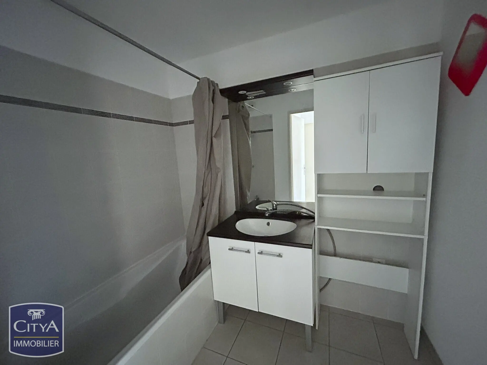 Photo 15 Appartement 3 pièces 60.18m²