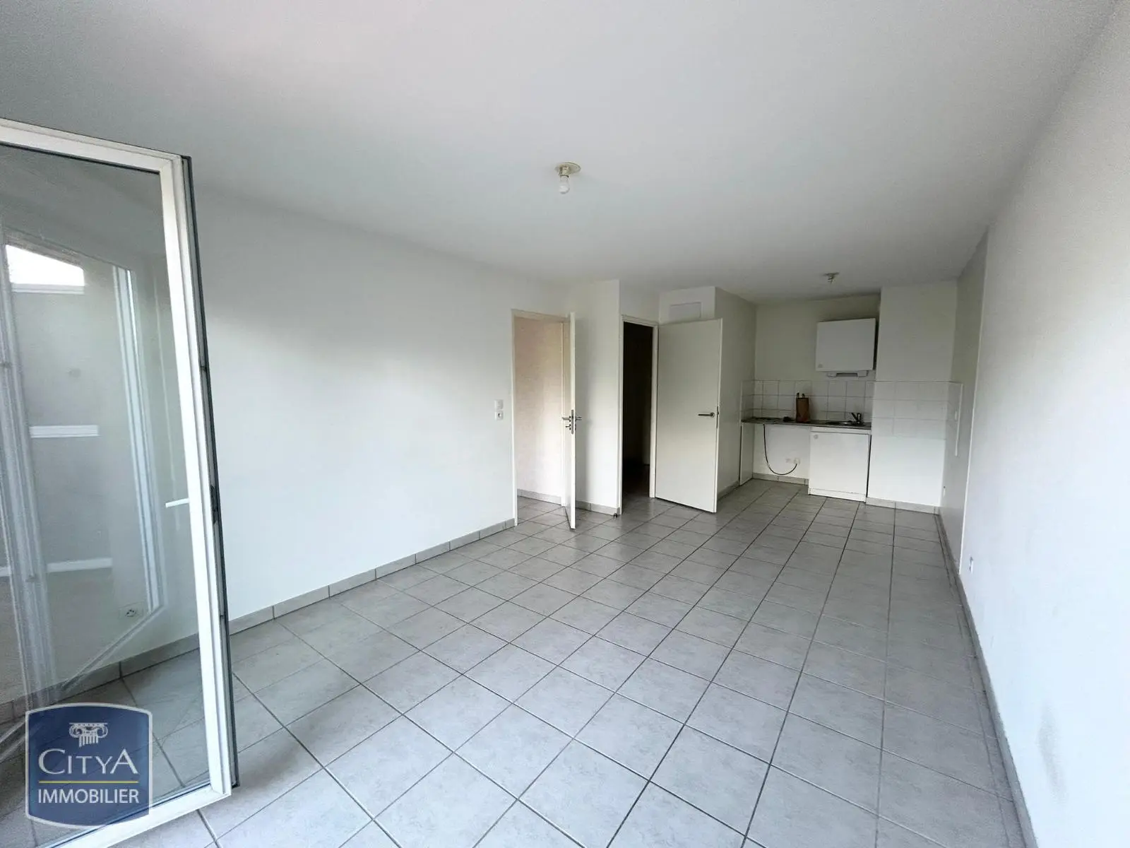 Photo 2 Appartement 2 pièces 43m²