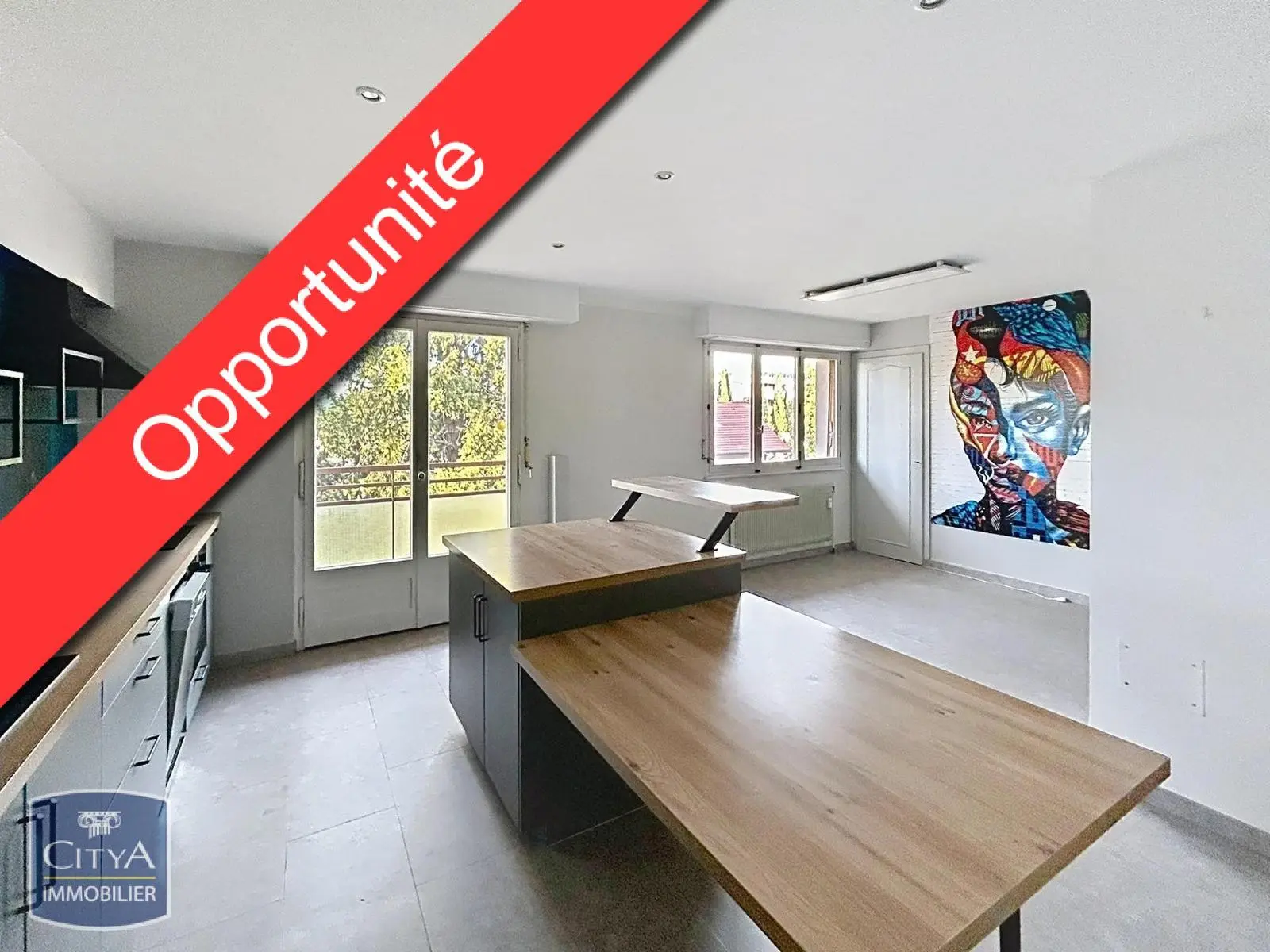 Photo 1 Appartement 3 pièces 82m²