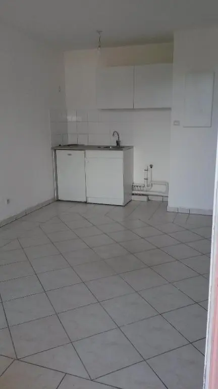 Photo 3 Appartement 1 pièce 19.92m²