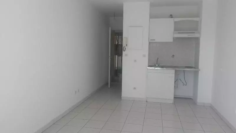 Photo 2 Appartement 1 pièce 20m²