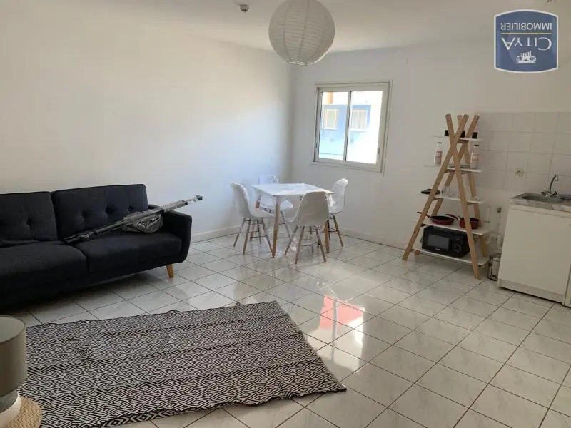 Photo 1 Appartement 1 pièce 29.72m²