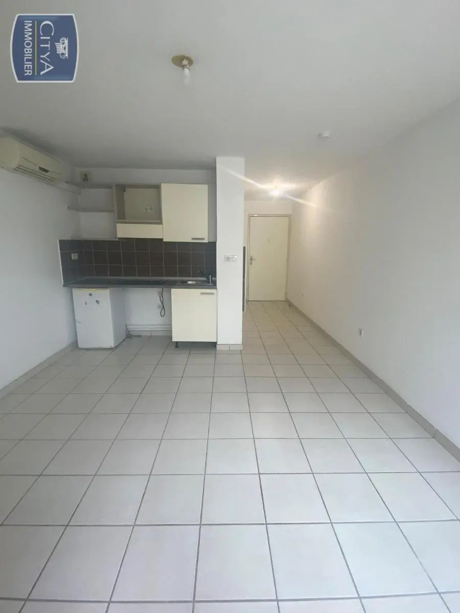 Photo 2 Appartement 1 pièce 26.18m²