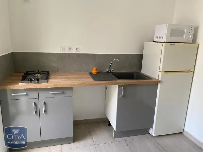 Photo 2 Appartement 1 pièce 24.9m²