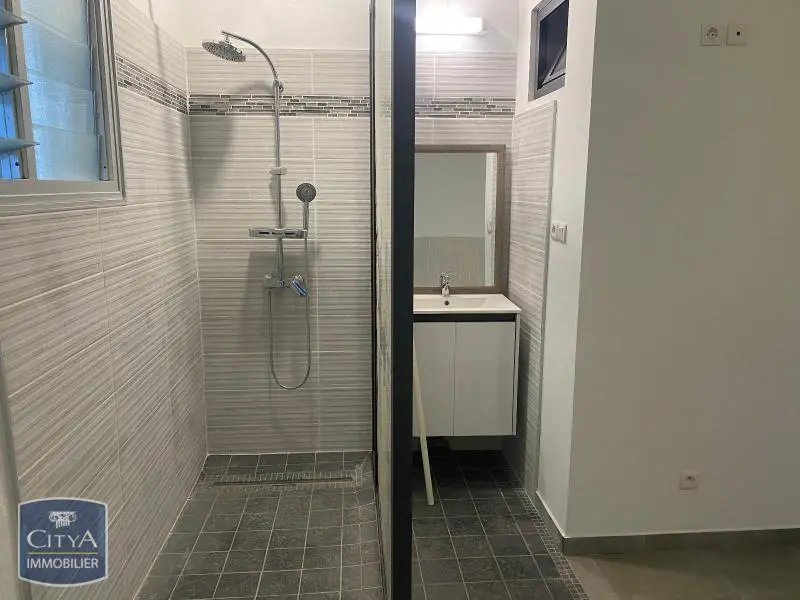 Photo 3 Maison 2 pièces 45m²