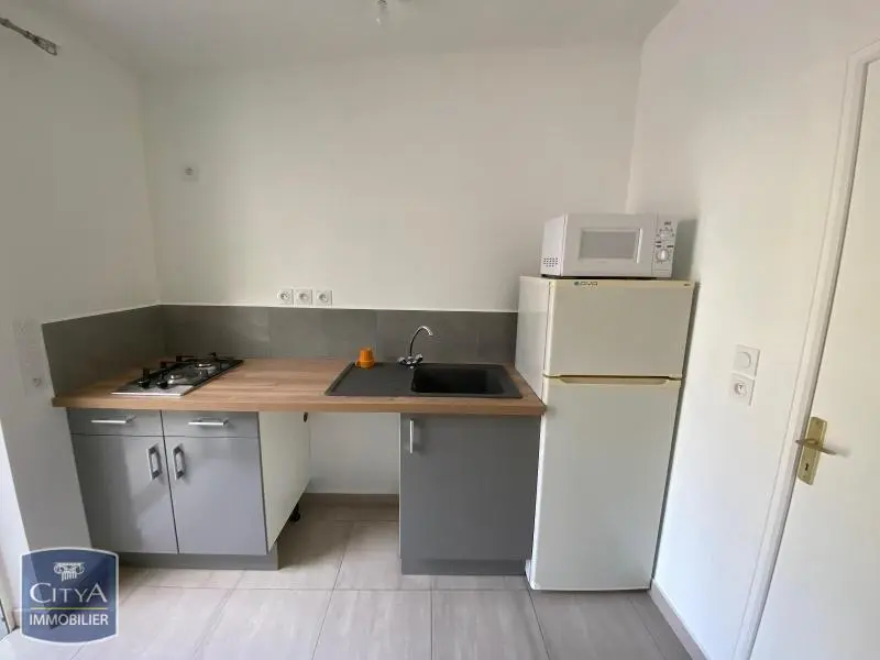 Photo 2 Appartement 1 pièce 25m²