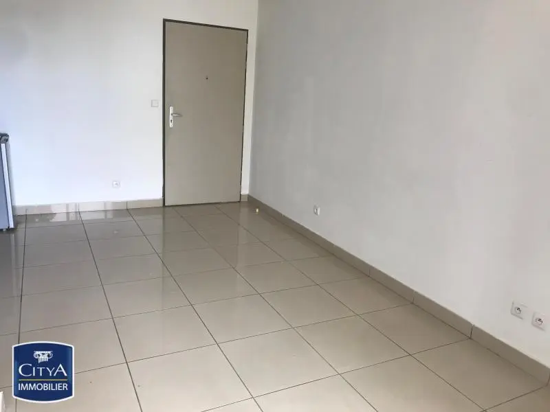 Photo 1 Appartement 2 pièces 33.9m²
