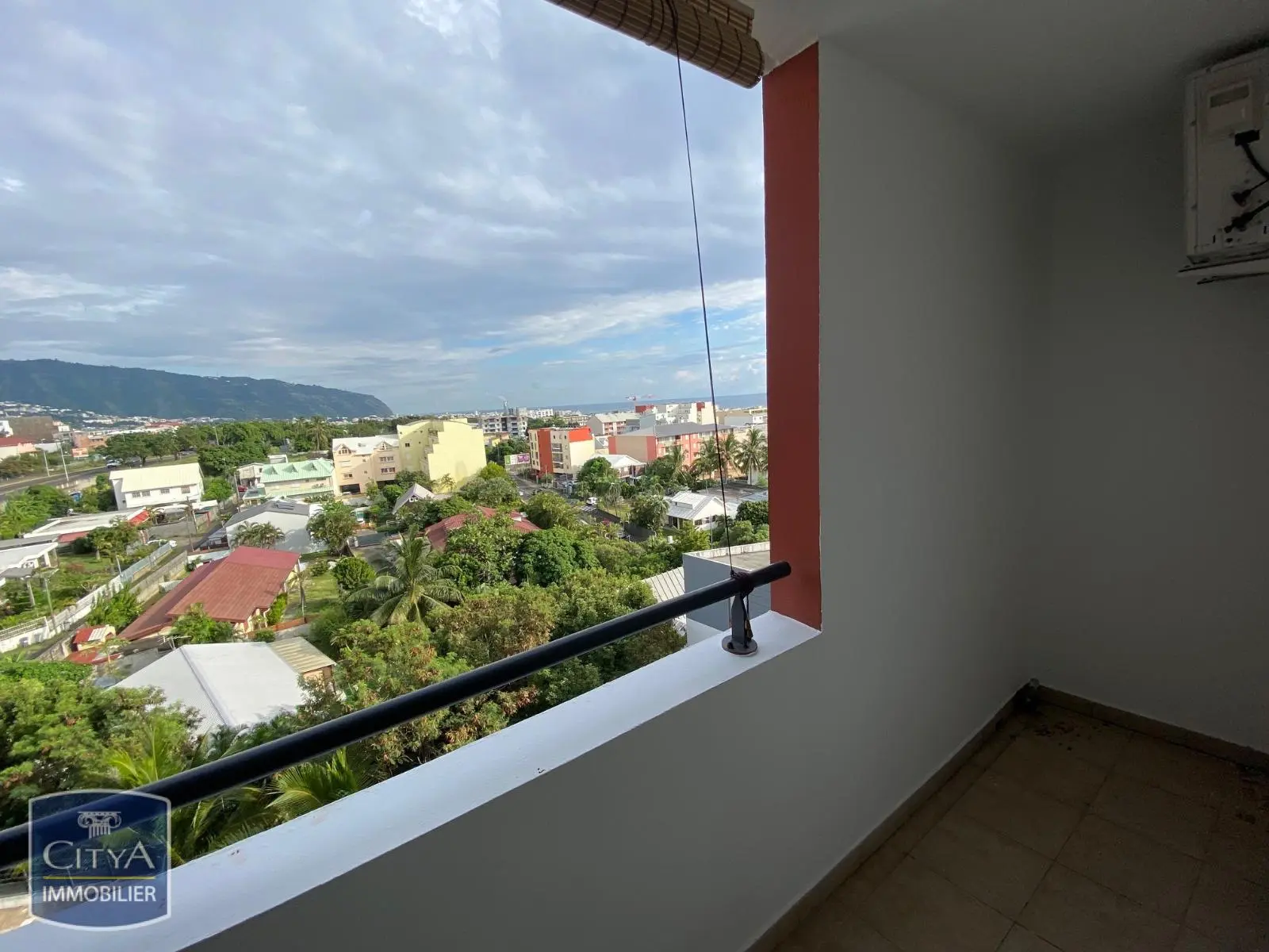 Photo 1 Appartement 1 pièce 23.24m²