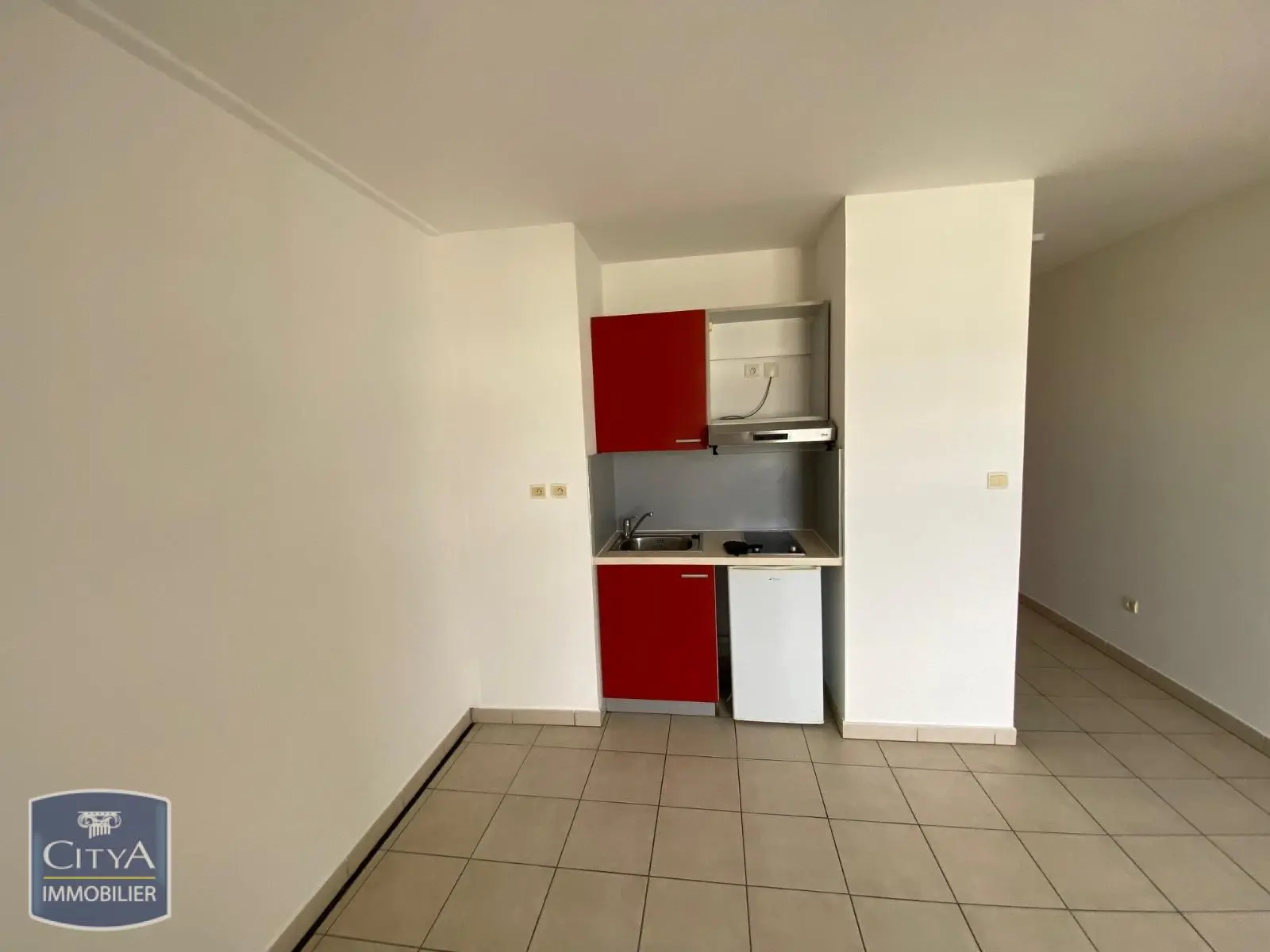 Photo 2 Appartement 1 pièce 23.24m²
