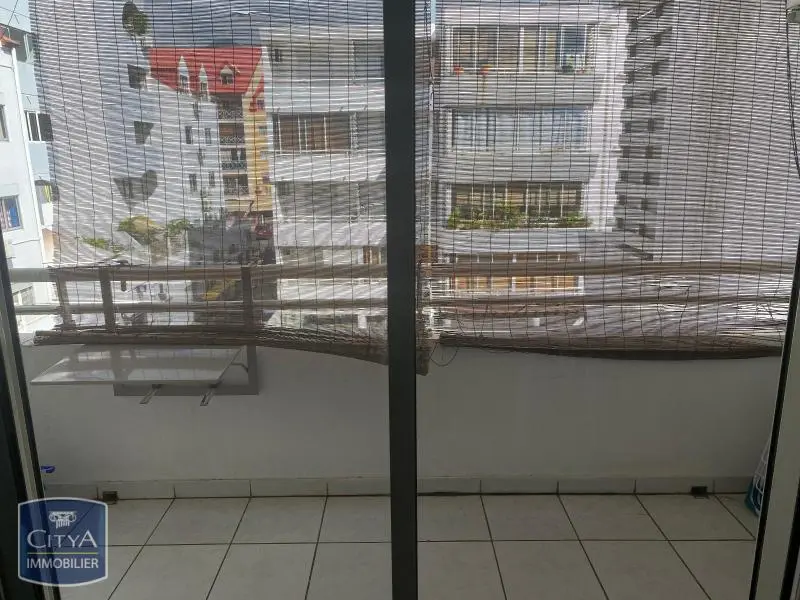 Photo 2 Appartement 1 pièce 19.9m²